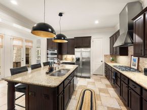 114 S Knights Crossing Drive, The Woodlands TX 77382