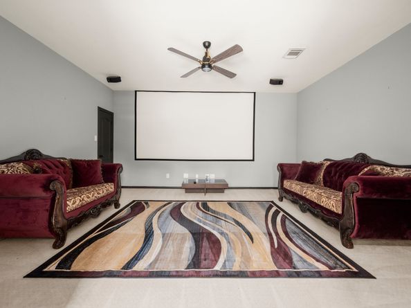 114 S Knights Crossing Drive, The Woodlands TX 77382