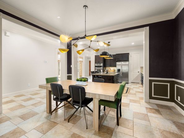 114 S Knights Crossing Drive, The Woodlands TX 77382