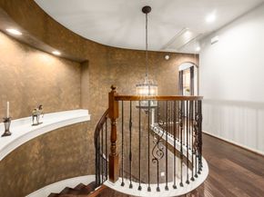 114 S Knights Crossing Drive, The Woodlands TX 77382