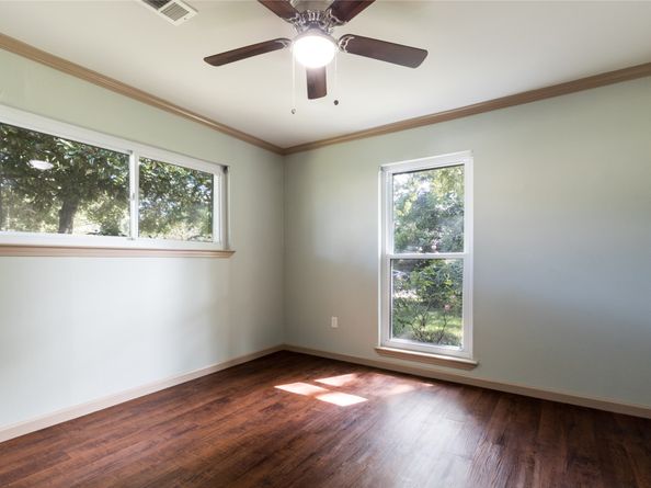 5402 Sheraton Oaks Drive, Houston TX 77091