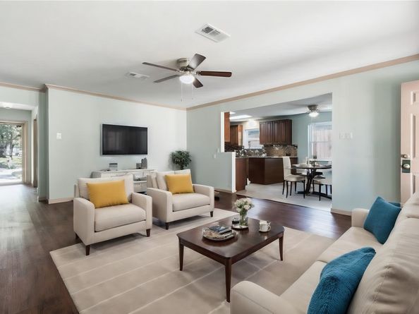 5402 Sheraton Oaks Drive, Houston TX 77091