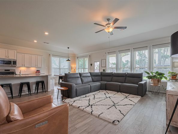 16886 Ramsay Cascades Drive, Humble TX 77346