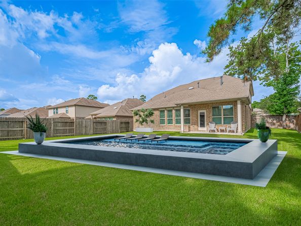 16886 Ramsay Cascades Drive, Humble TX 77346