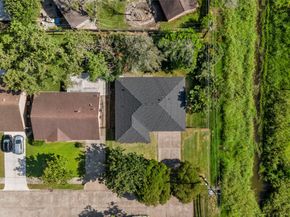 5102 Tavenor Lane, Houston TX 77048