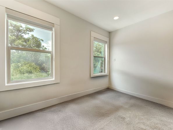 1919 Rosewood Street, Houston TX 77004