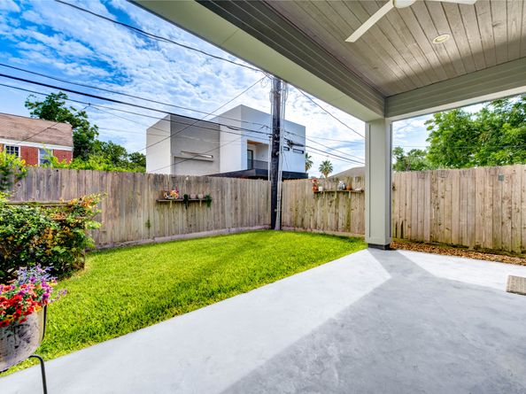 1919 Rosewood Street, Houston TX 77004