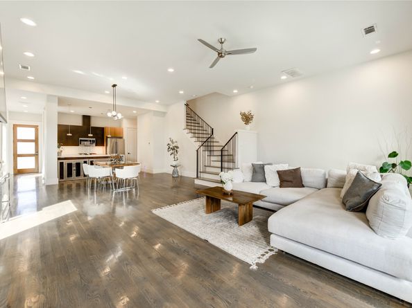 1919 Rosewood Street, Houston TX 77004