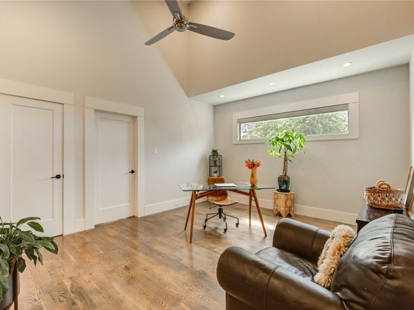 1919 Rosewood Street, Houston TX 77004