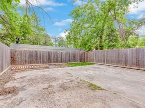 7711 Avenue L, Houston TX 77012