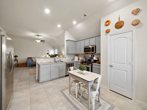 20311 Creekdale Bend Drive, Cypress TX 77433