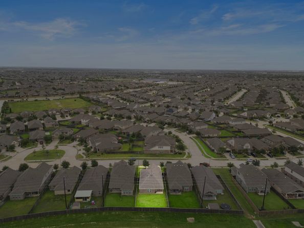 20311 Creekdale Bend Drive, Cypress TX 77433