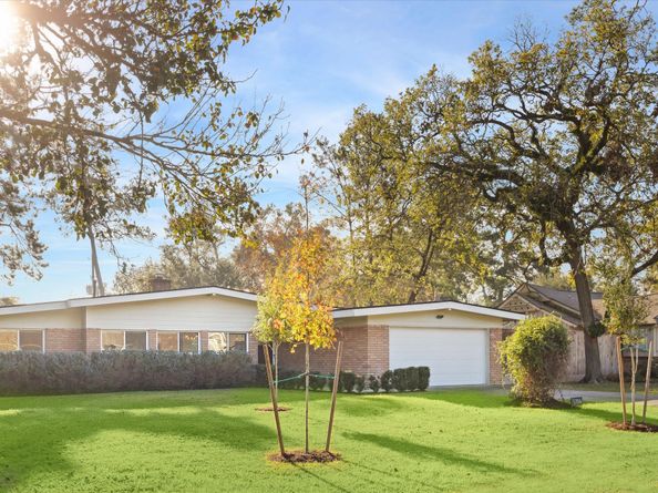 1706 Imperial Crown Drive, Houston TX 77043