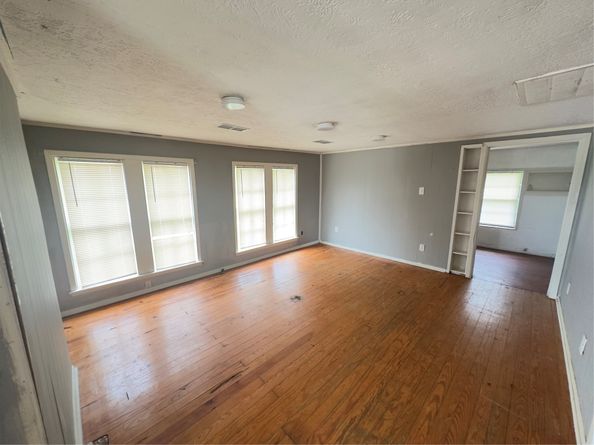 4564 Dunnam Road, Houston TX 77365