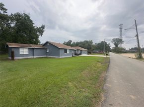4564 Dunnam Road, Houston TX 77365