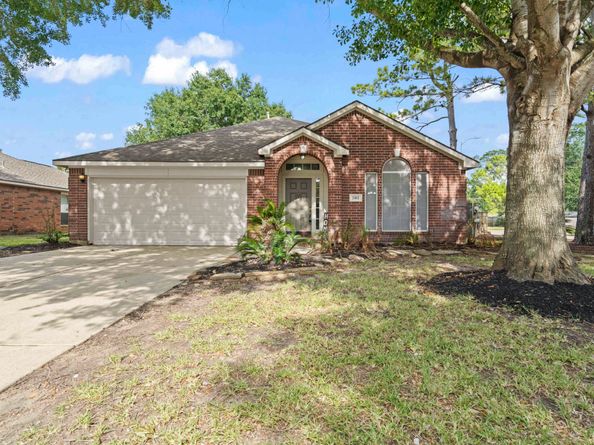 2402 Deerfield Drive, Katy TX 77493