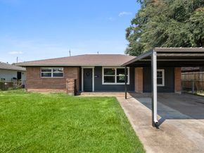 11405 Walk Drive, Houston TX 77076