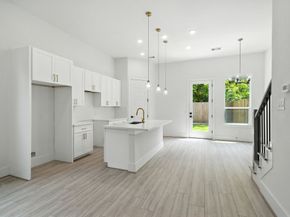 7131 Eastwood Street A, Houston TX 77021
