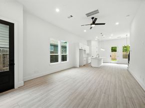 7131 Eastwood Street A, Houston TX 77021