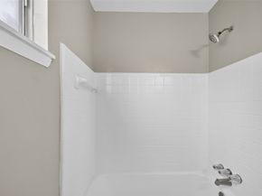 5126 Denoron Drive, Houston TX 77048