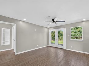 5126 Denoron Drive, Houston TX 77048