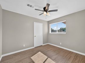 5126 Denoron Drive, Houston TX 77048