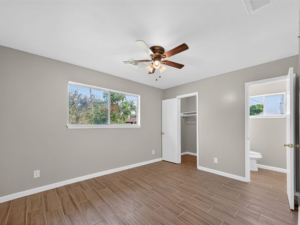 5126 Denoron Drive, Houston TX 77048