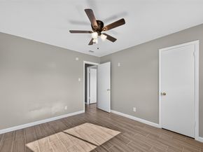 5126 Denoron Drive, Houston TX 77048