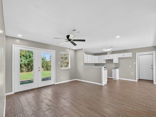 5126 Denoron Drive, Houston TX 77048
