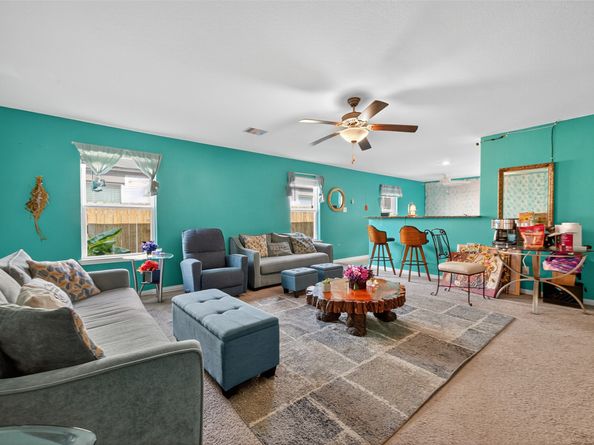 6250 El Topacio Drive, Houston TX 77048