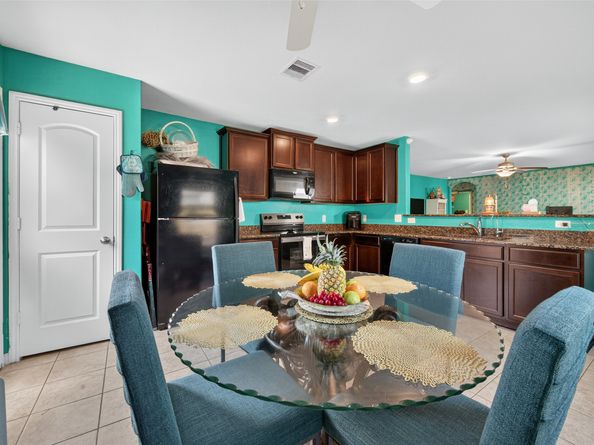 6250 El Topacio Drive, Houston TX 77048