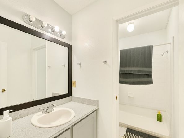 8405 Wilcrest Drive 2902, Houston TX 77072
