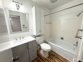 7040 Jetty Lane, Houston TX 77072