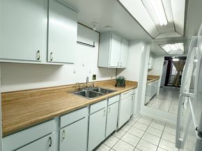 7040 Jetty Lane, Houston TX 77072