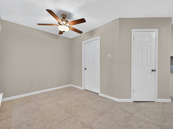 11202 Crooked Pine Drive, Cypress TX 77429