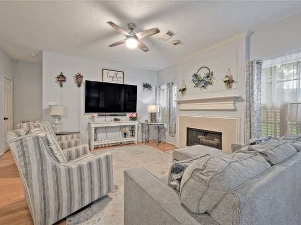 4527 Natural Bridge Drive, Houston TX 77345