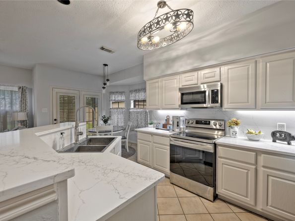 4527 Natural Bridge Drive, Houston TX 77345