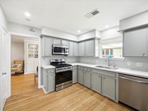 1402 Hewitt Drive, Houston TX 77018