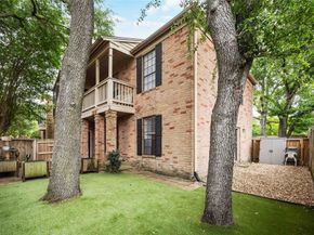 2255 Braeswood Park Drive 105, Houston TX 77030