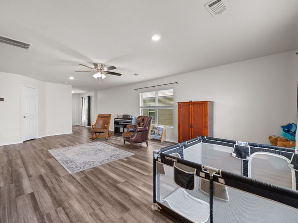 10410 Winter Orchid Way, Houston TX 77016