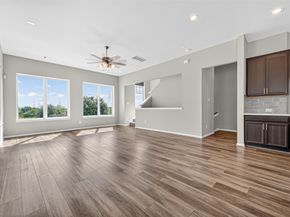 9423 Towne Lake Parkway, Cypress TX 77433