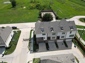 9423 Towne Lake Parkway, Cypress TX 77433