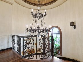 5007 Cedar Creek Drive, Houston TX 77056