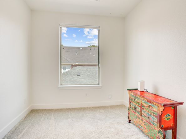 1730 Indiana Street, Houston TX 77006