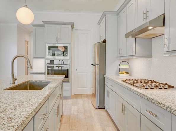1730 Indiana Street, Houston TX 77006