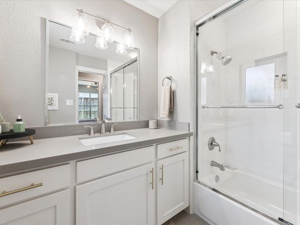 12815 Traviata Drive, Houston TX 77024