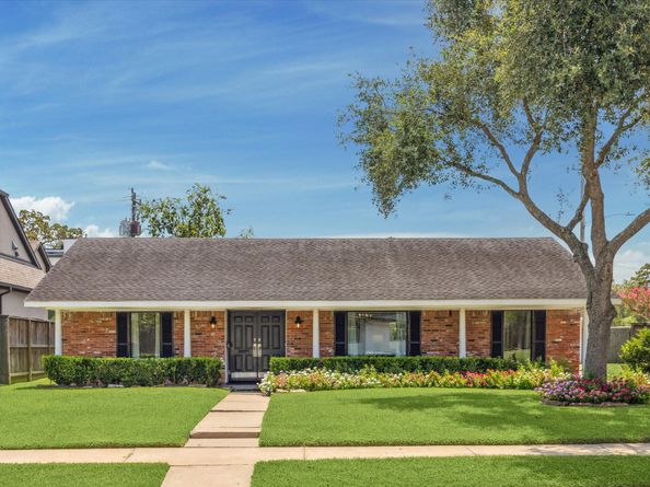 12815 Traviata Drive, Houston TX 77024