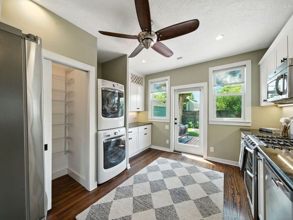 4031 Oak Ridge Street, Houston TX 77009