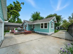 4031 Oak Ridge Street, Houston TX 77009