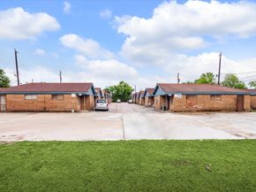 5716 Pickfair Street 113, Houston TX 77026